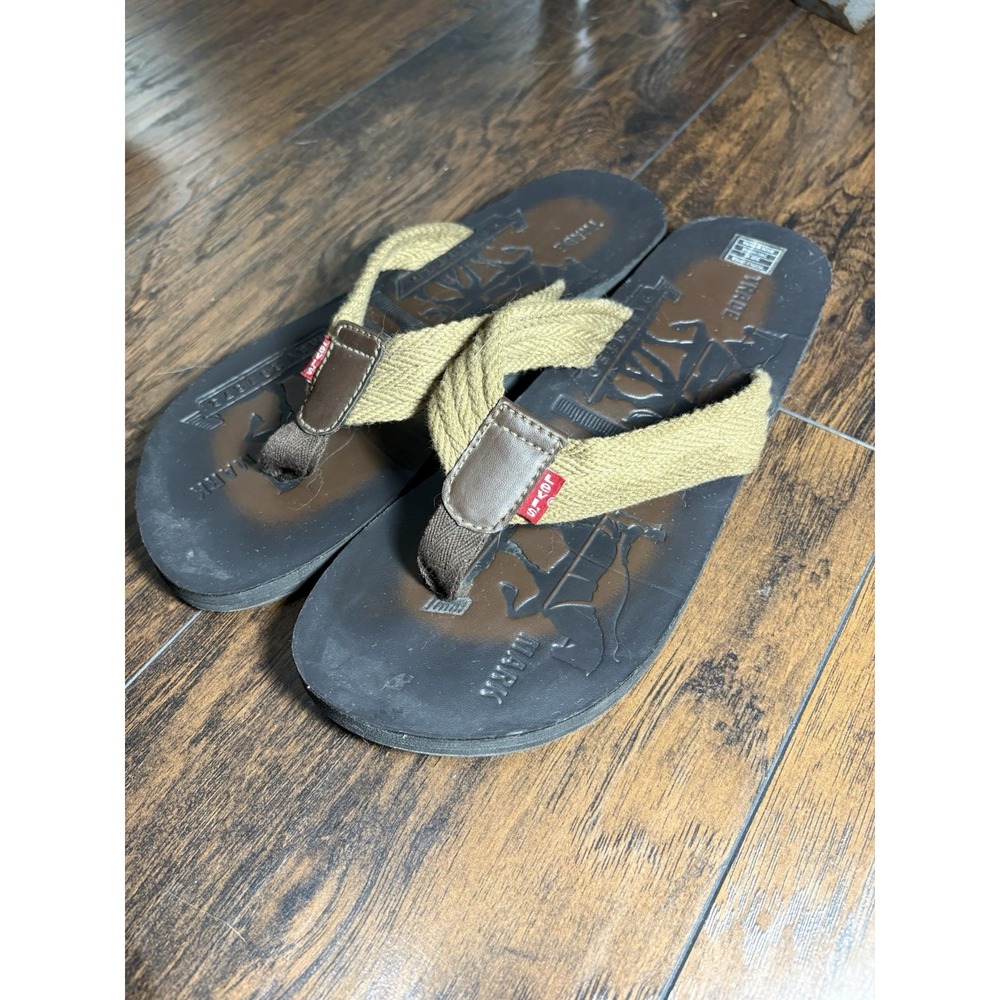 Levi's Men's Two Horse Casual Flip Flop Sandals Size 10 Brown Khaki Thong - Picture 2 of 6